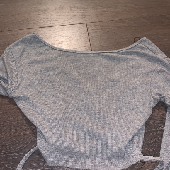 S Long sleeve Wrap Tee - Picture 6 of 6
